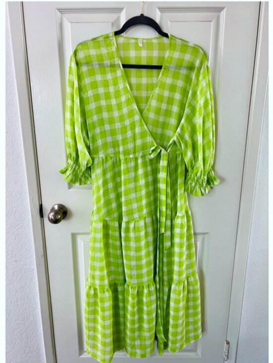 Urban Outfitters Dresses & Skirts - Urban Outfitters Donatella Gingham Wrap Midi Dress